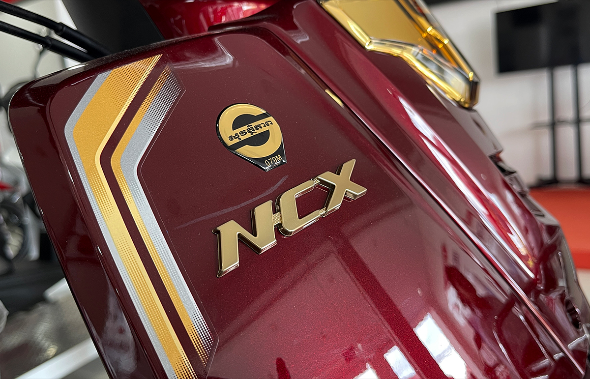 Logo NCX Honda Dream 125 NCX 2024 màu đỏ Logo NCX Honda Dream 125 NCX 2024 màu đỏ
